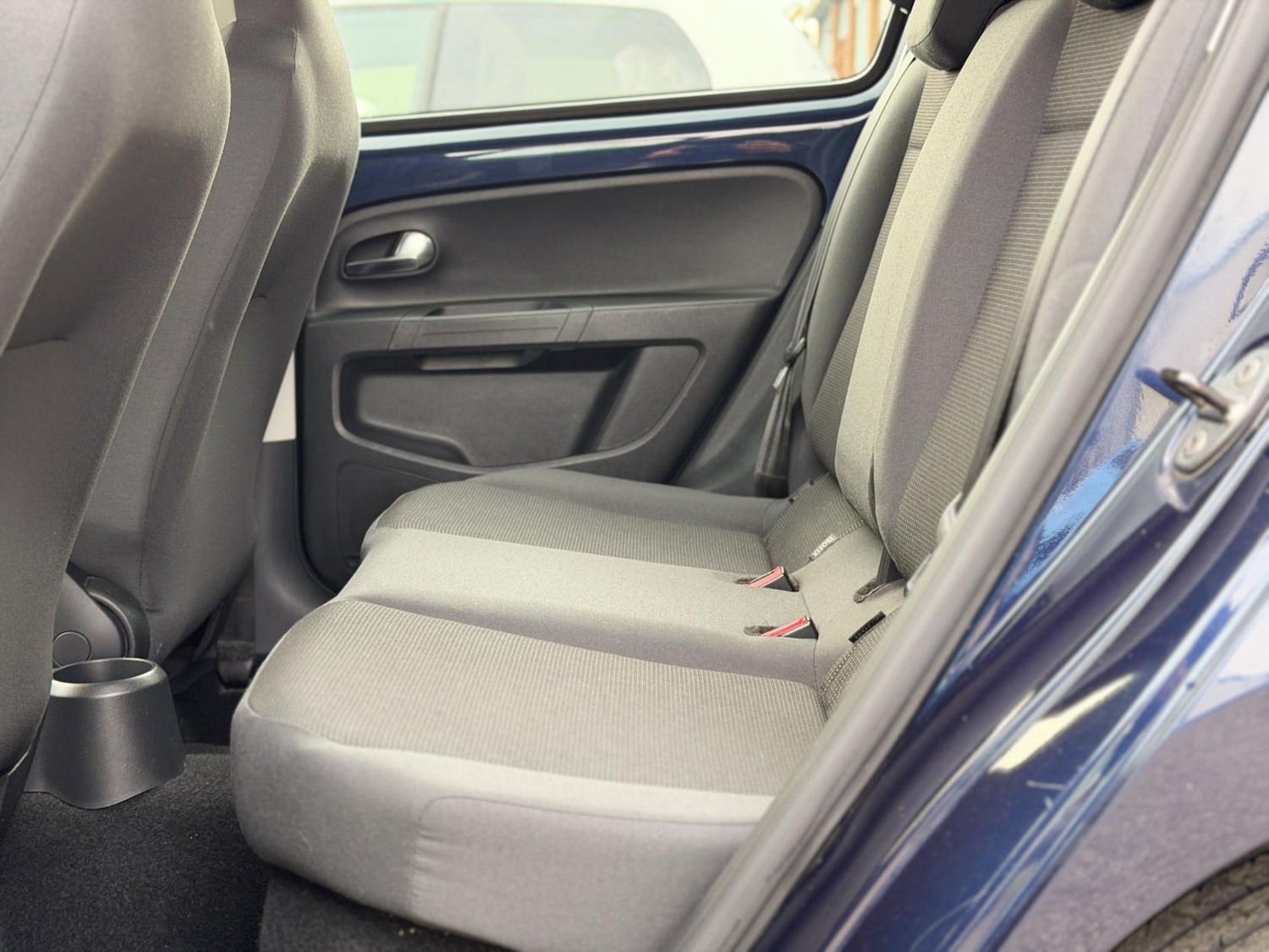 Used Volkswagen up! 2012 for sale - 76897353: Photo 39