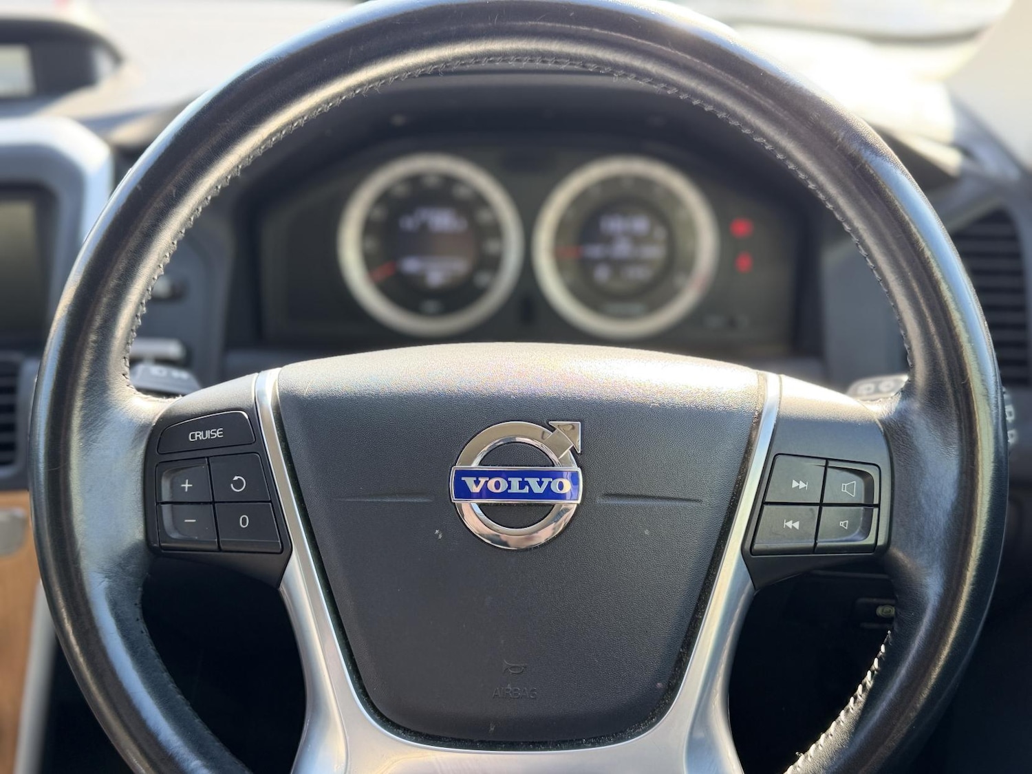 Used Volvo XC60 2022 for sale - 77969055: Photo 20