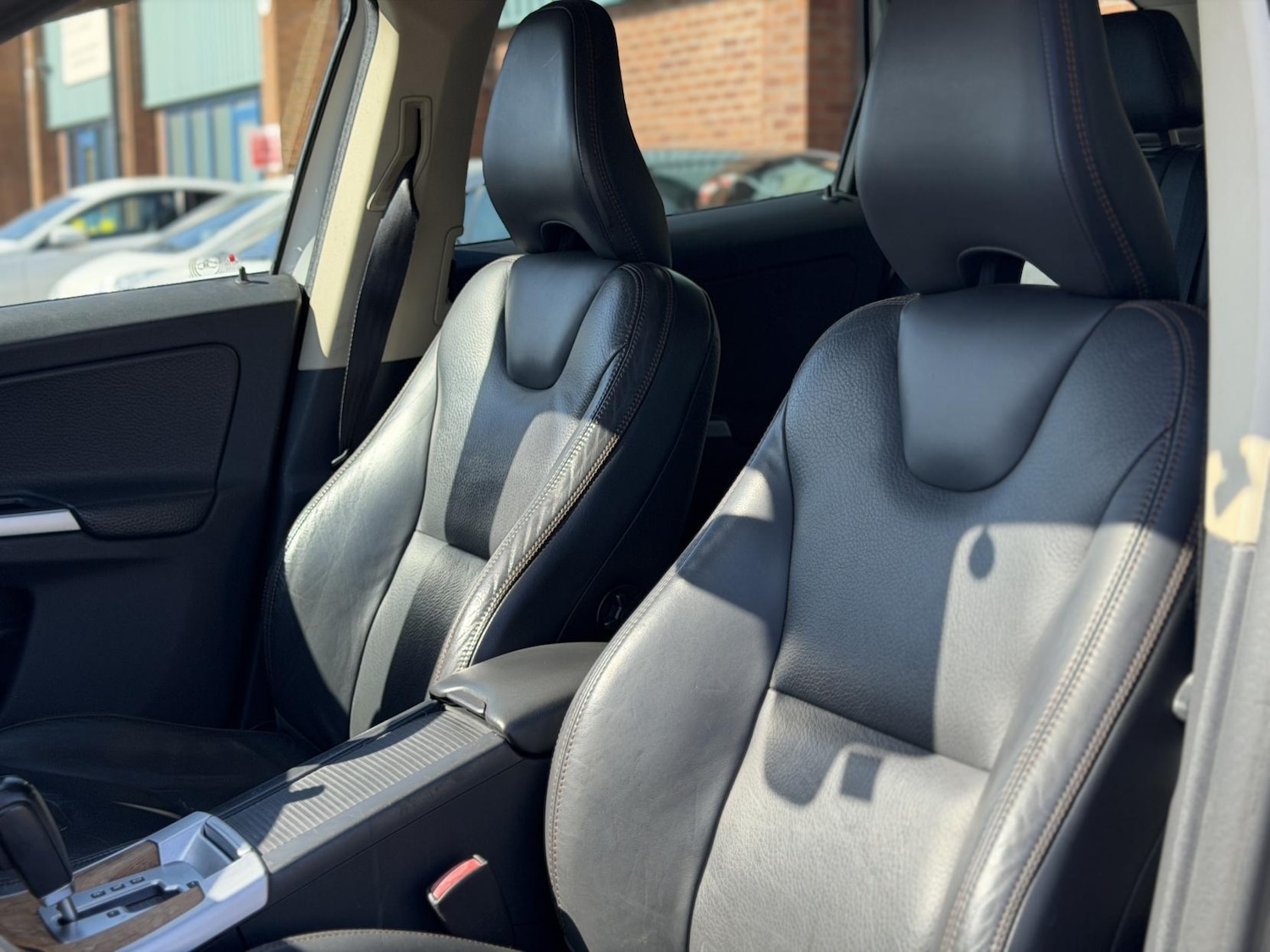 Used Volvo XC60 2022 for sale - 77969055: Photo 30