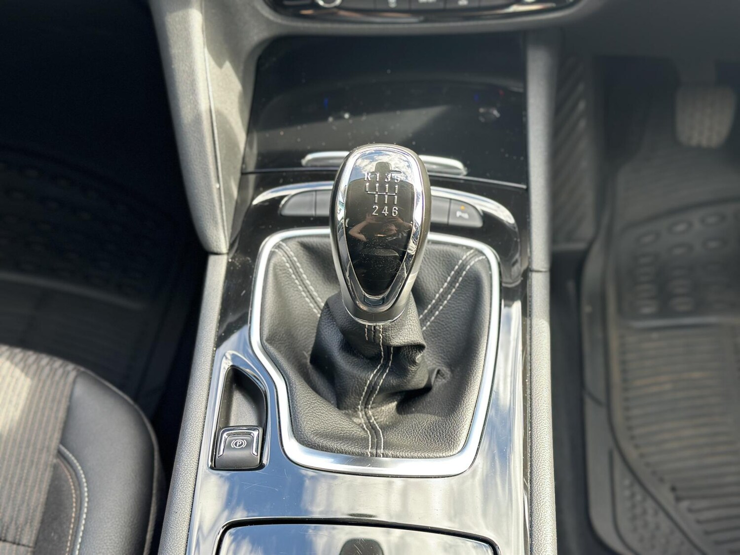 Vehicle 28