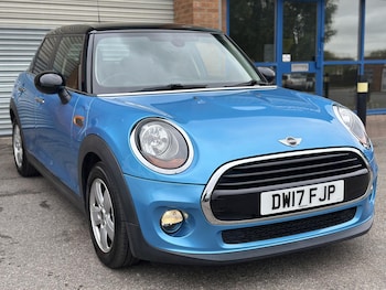 Used MINI Hatch 2017 for sale - 75733107: Photo