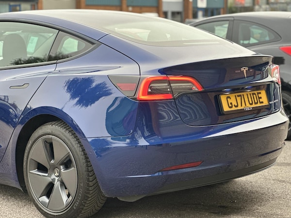 Used Tesla Model 3 2021 for sale - 76114413: Photo 11