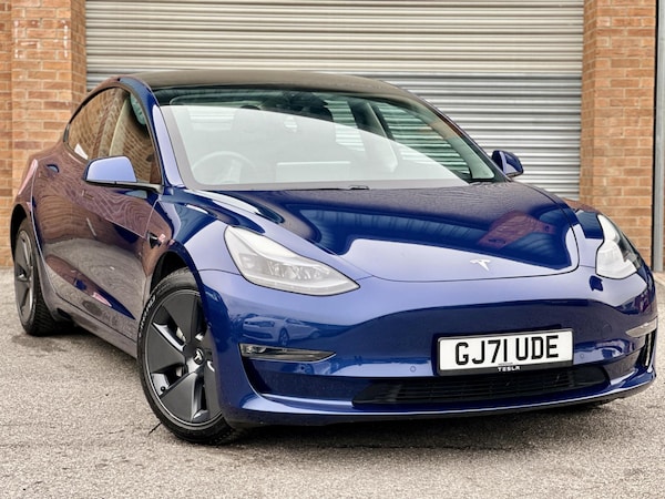 Used Tesla Model 3 2021 for sale - 76114413: Photo 1
