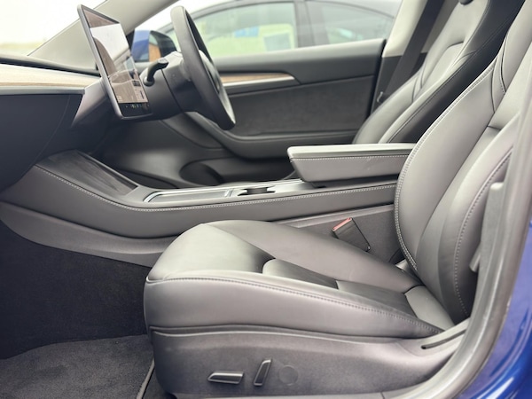 Used Tesla Model 3 2021 for sale - 76114413: Photo 31