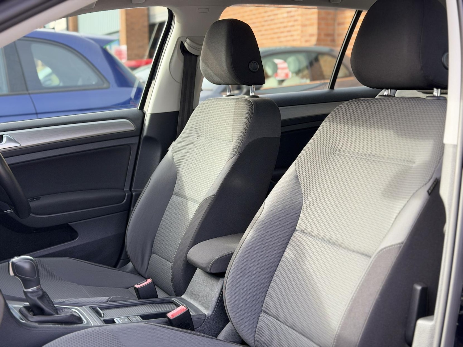 Used Volkswagen Golf 2014 for sale - 76415632: Photo 30