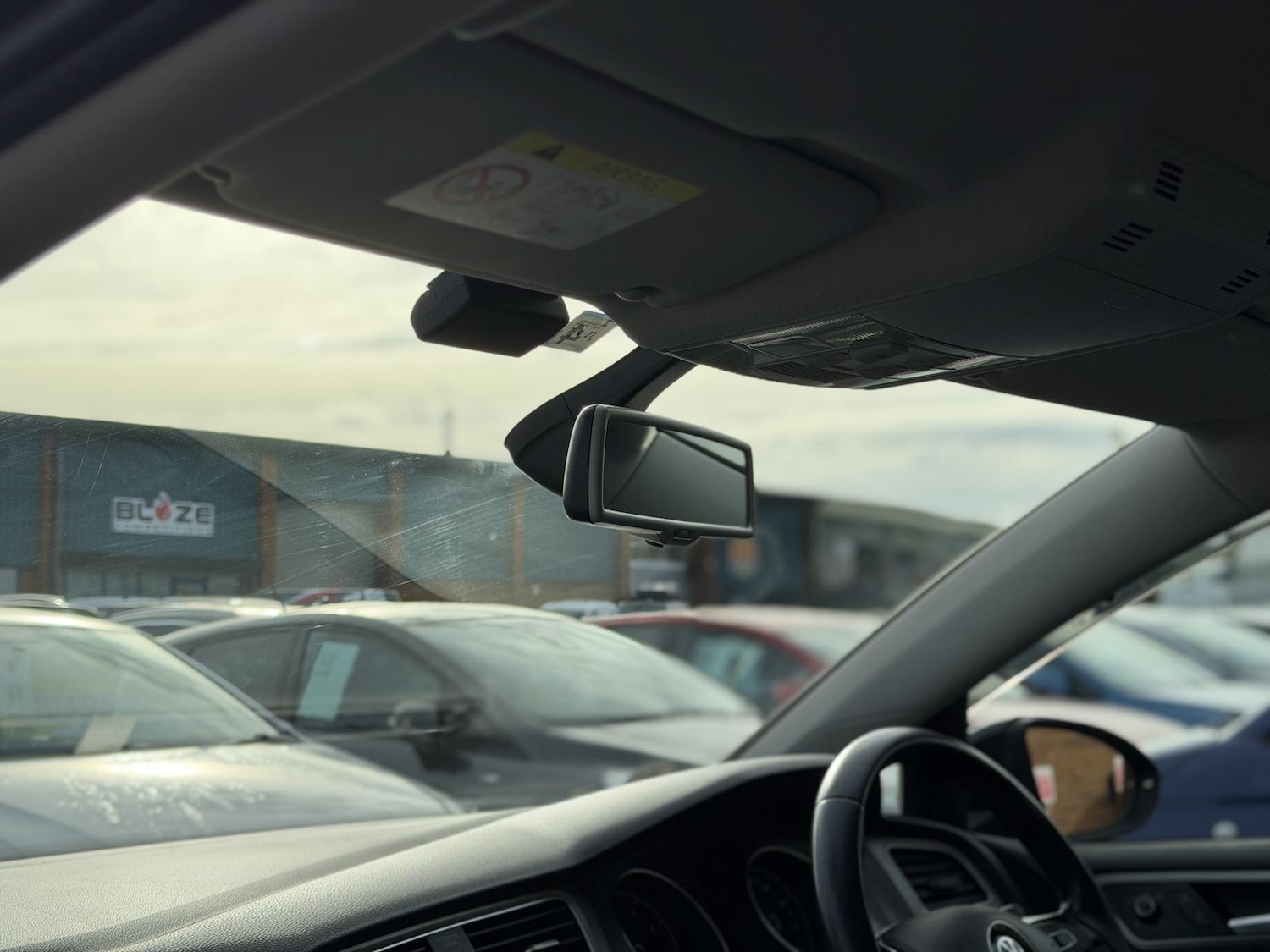 Used Volkswagen Golf 2014 for sale - 76415632: Photo 32