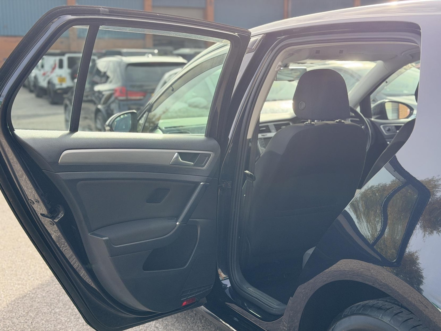 Used Volkswagen Golf 2014 for sale - 76415632: Photo 38