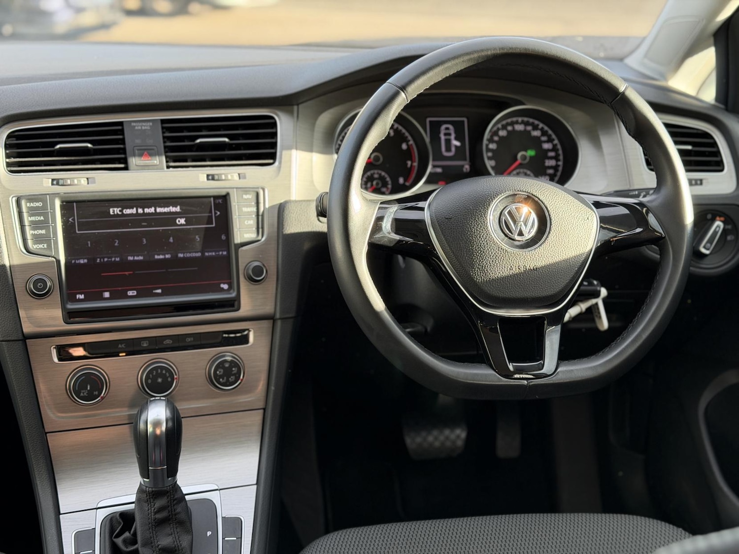 Used Volkswagen Golf 2014 for sale - 76741822: Photo 3