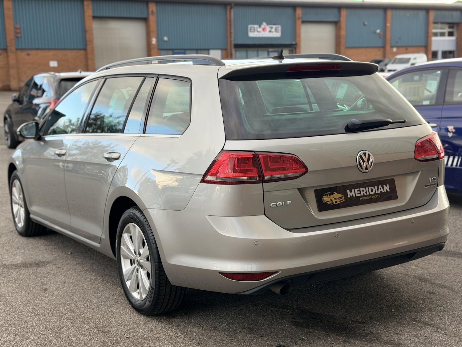 Used Volkswagen Golf 2014 for sale - 76741822: Photo 9
