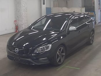 Used Volvo V60 2015 for sale - 79674602: Photo