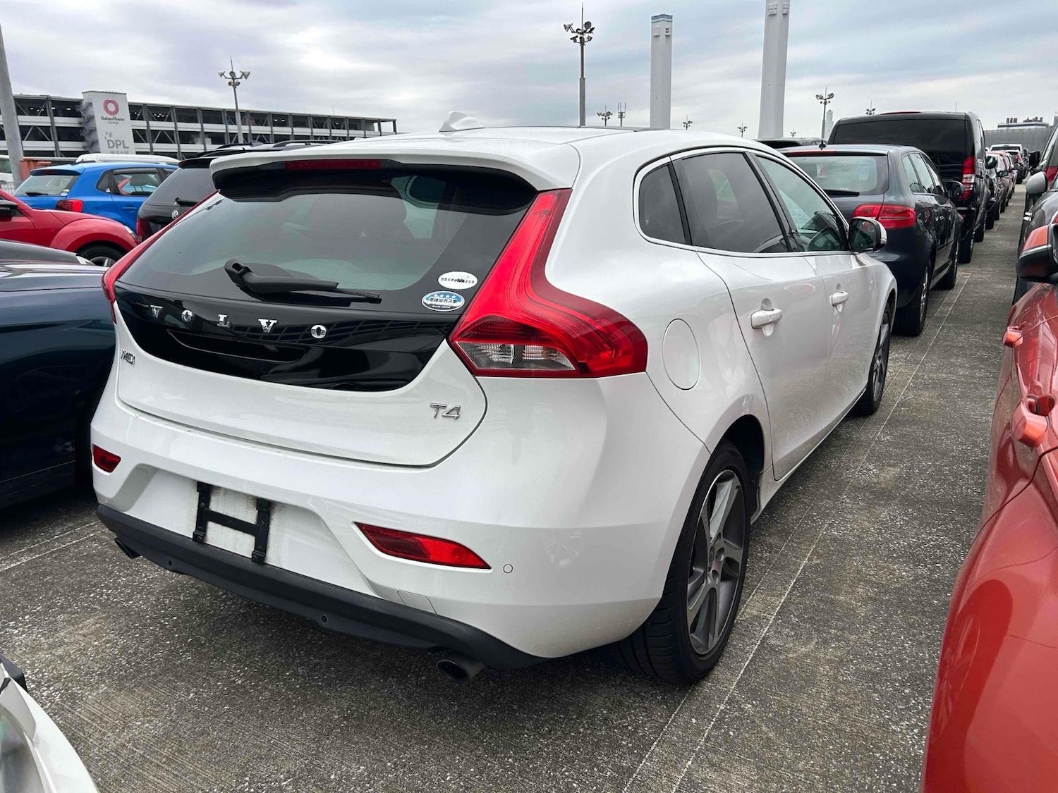 Used Volvo V40 2013 for sale - 77833767: Photo 6