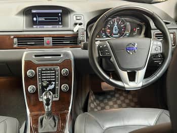 Used Volvo V70 2014 for sale - 79344297: Photo