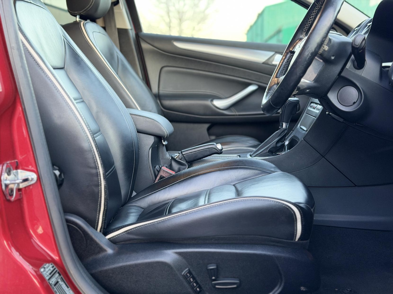 Used Ford Mondeo 2014 for sale - 77198464: Photo 18