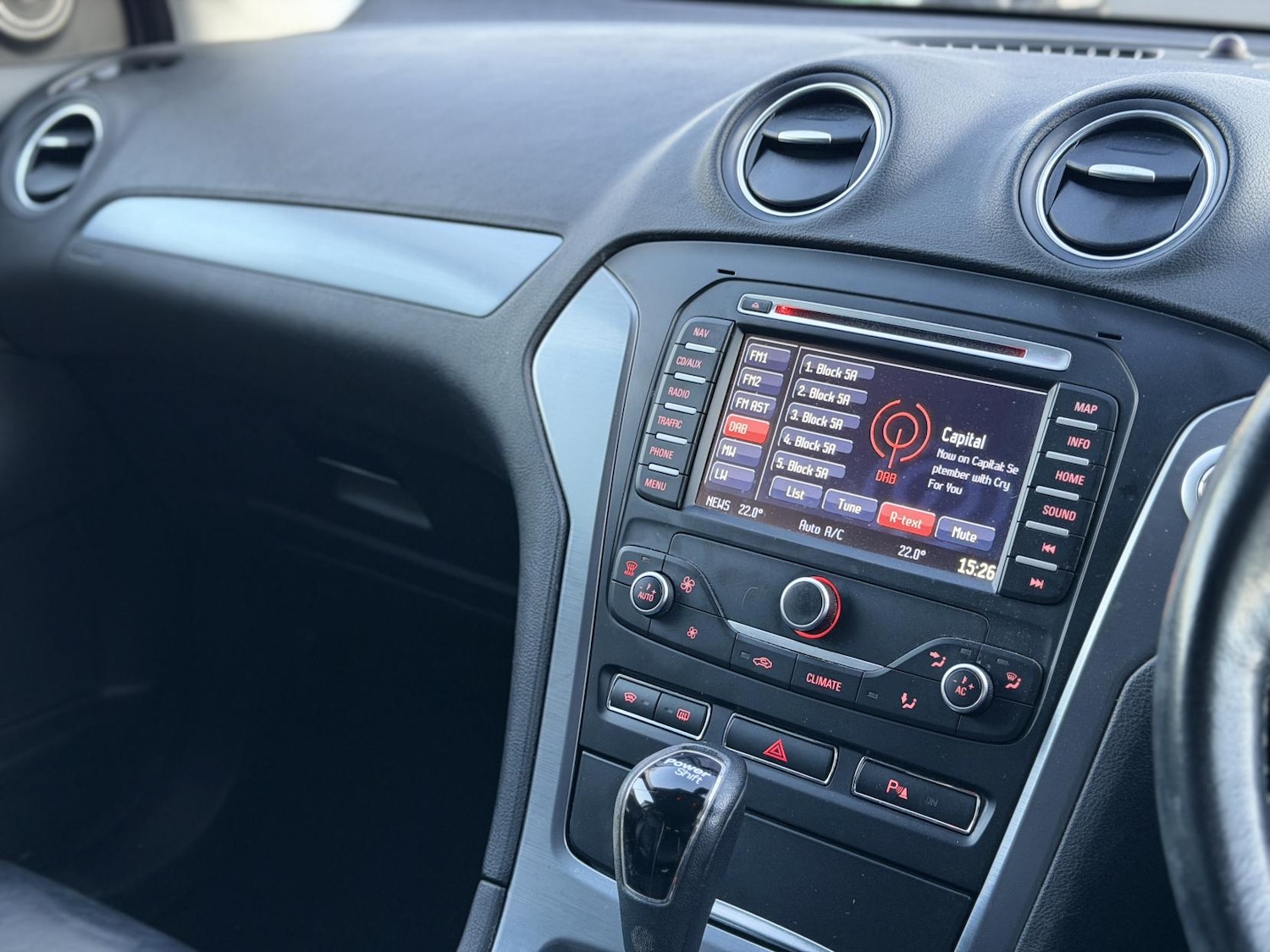 Used Ford Mondeo 2014 for sale - 77198464: Photo 24