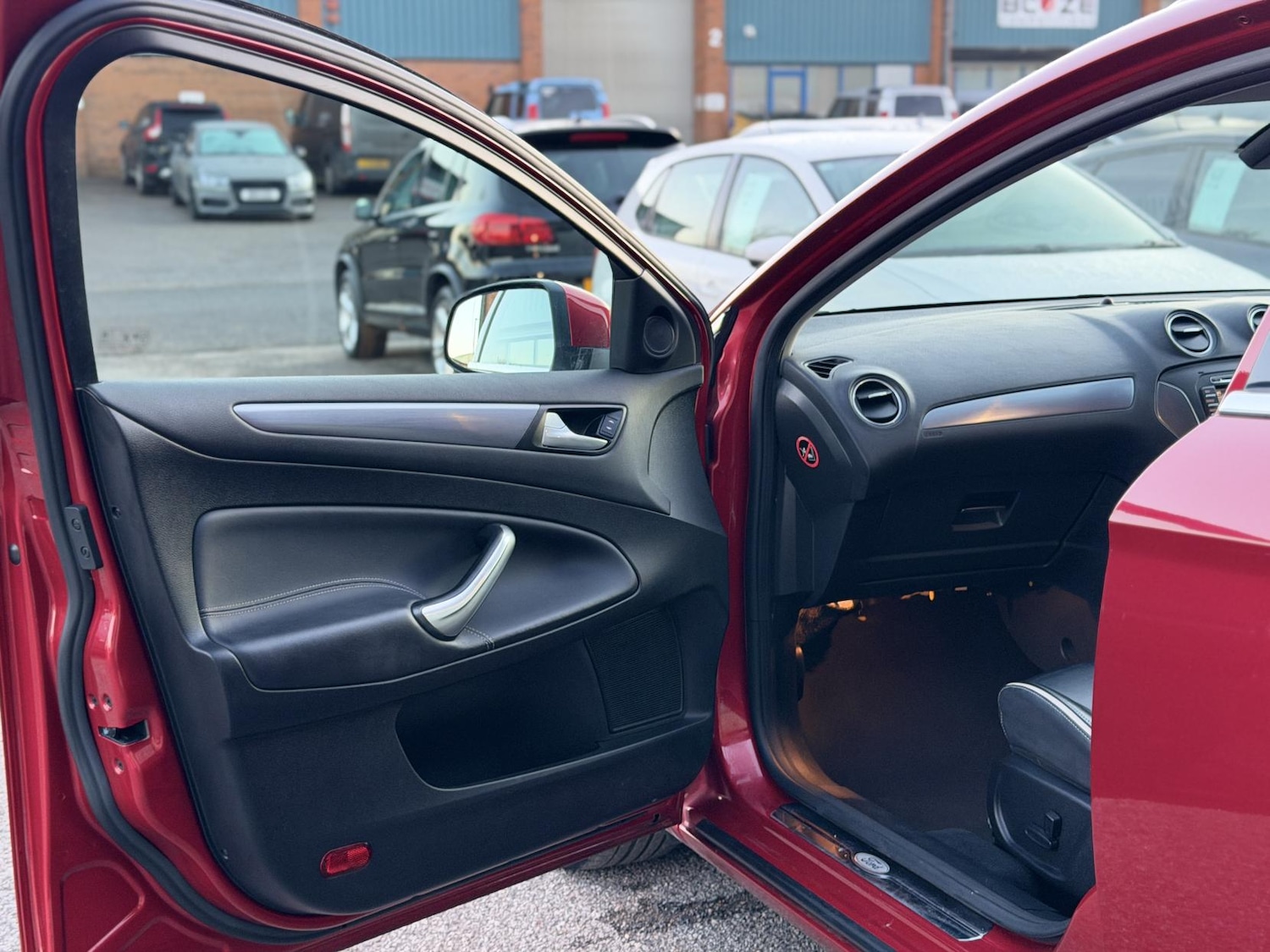 Used Ford Mondeo 2014 for sale - 77198464: Photo 30