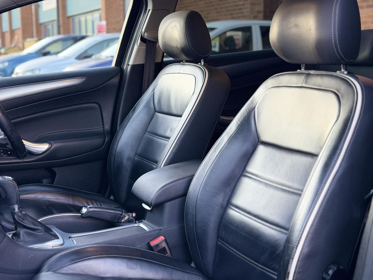 Used Ford Mondeo 2014 for sale - 77198464: Photo 31