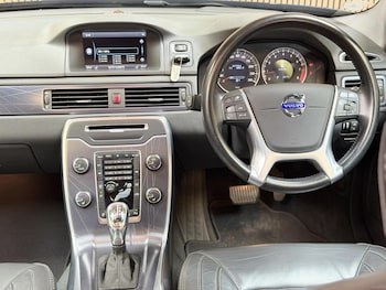 Used Volvo V70 2012 for sale - 79088765: Photo