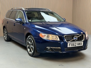 Used Volvo V70 2012 for sale - 79088765: Photo