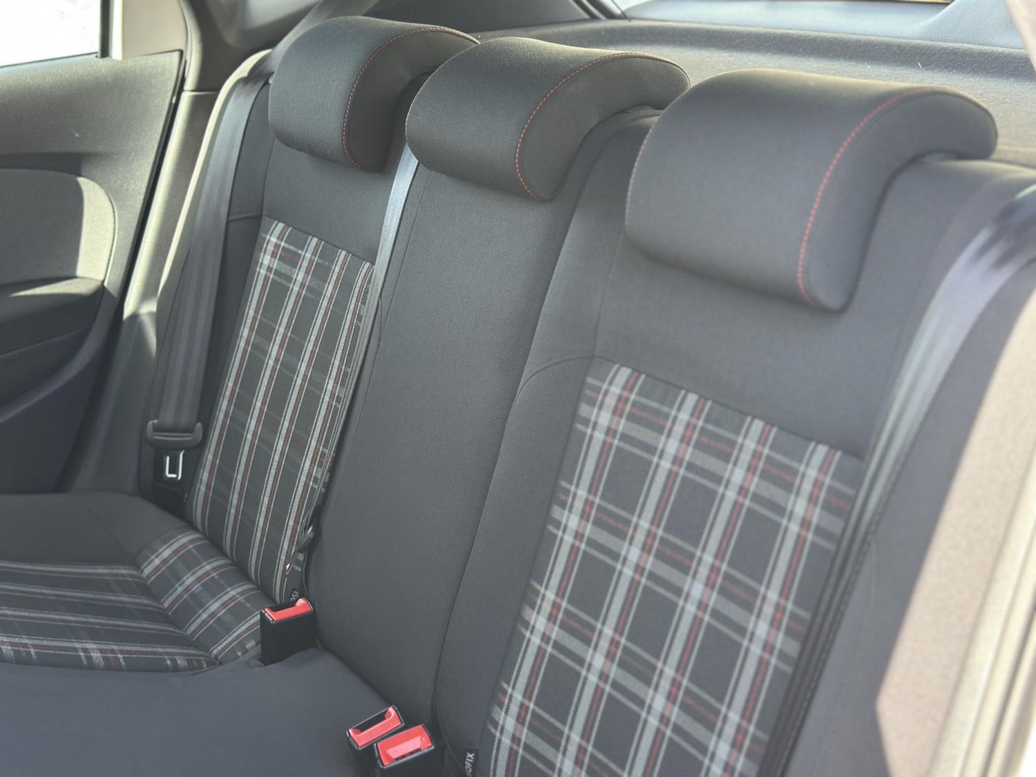 Used Volkswagen Polo 2012 for sale - 76184594: Photo 39