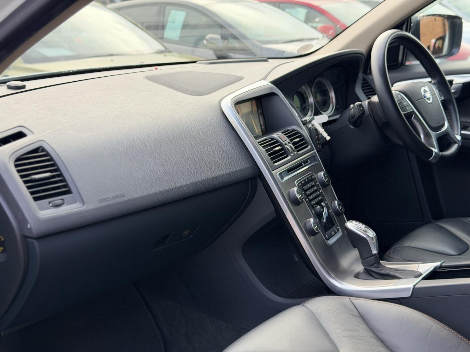 Used Volvo XC60 2013 for sale - 77248167: Photo 35