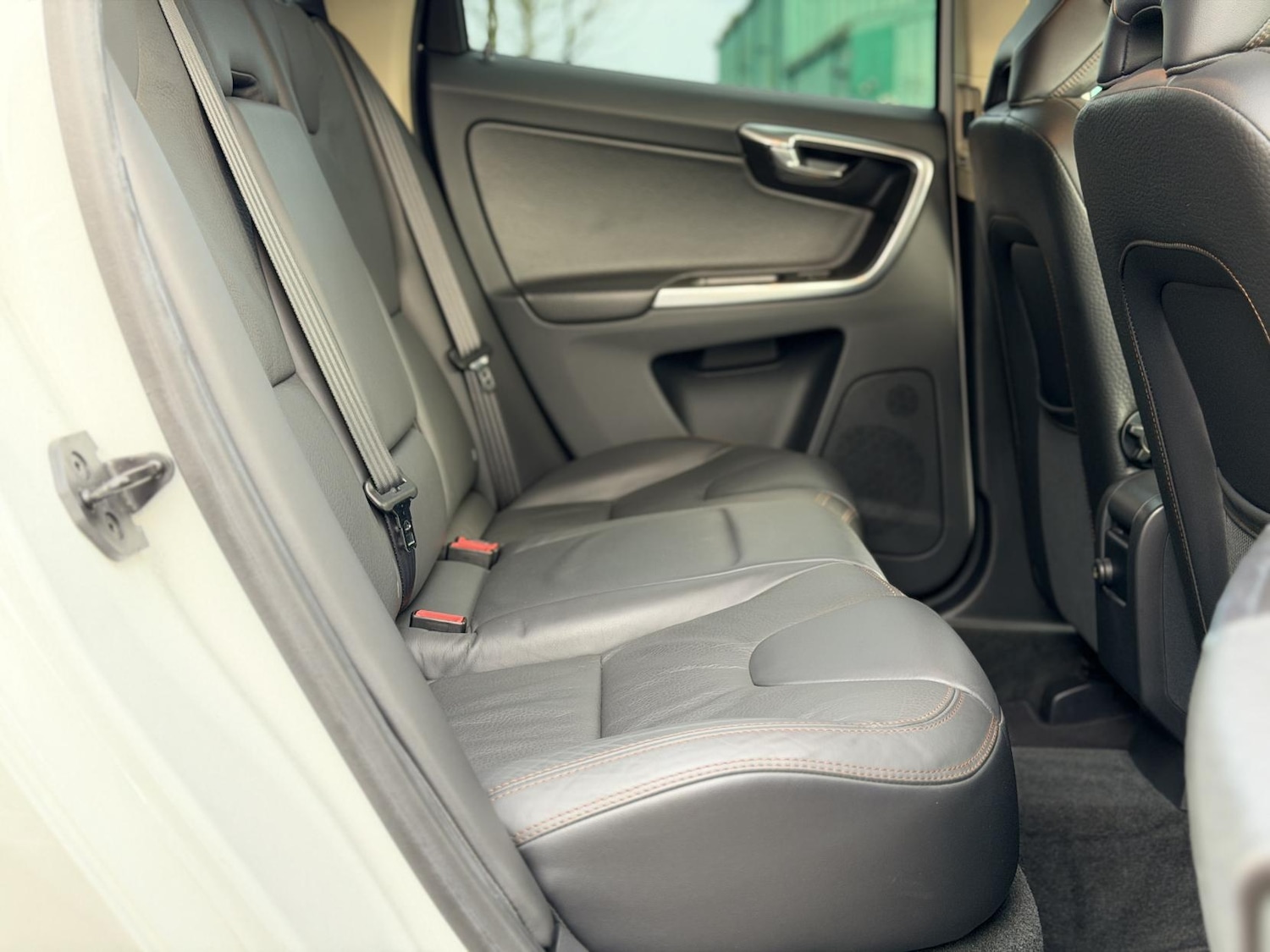 Used Volvo XC60 2013 for sale - 77248167: Photo 39