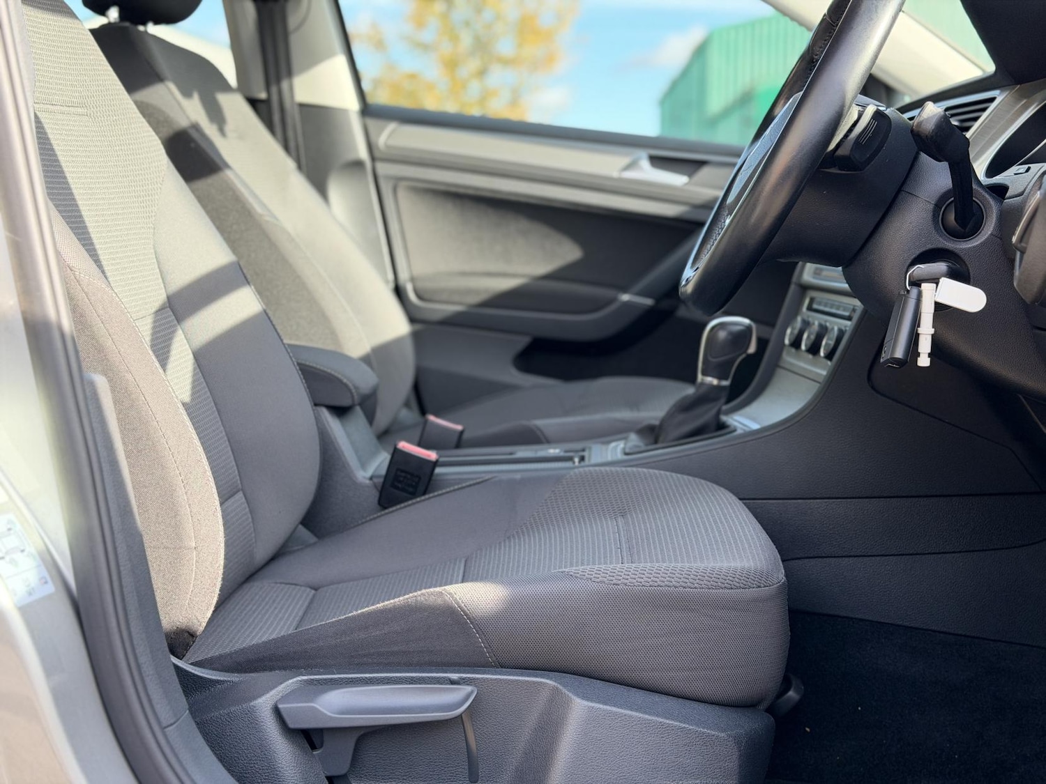 Used Volkswagen Golf 2015 for sale - 76384838: Photo 18