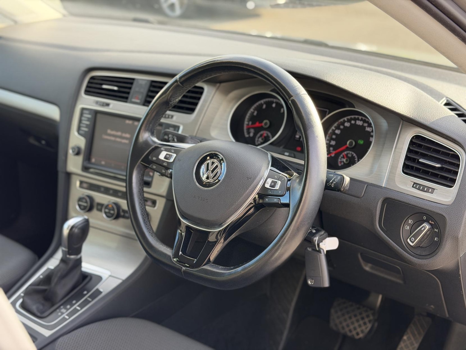 Used Volkswagen Golf 2015 for sale - 76384838: Photo 19