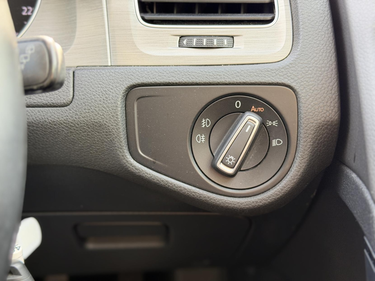 Used Volkswagen Golf 2015 for sale - 76384838: Photo 23