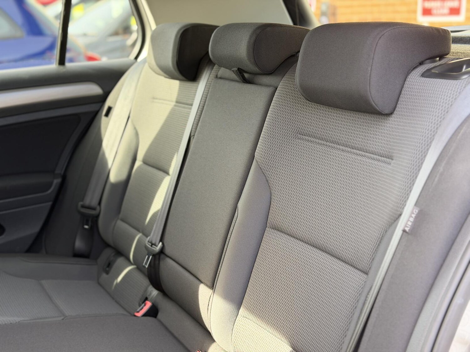 Used Volkswagen Golf 2015 for sale - 76384838: Photo 39