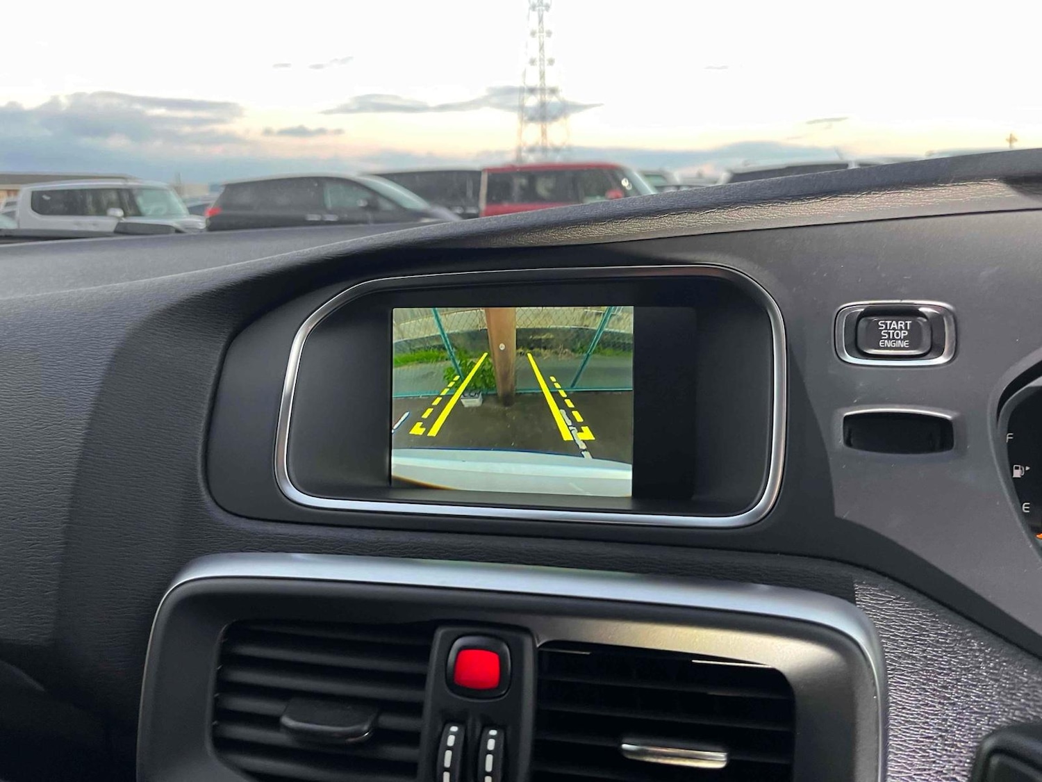 Used Volvo V40 2015 for sale - 77525258: Photo 6