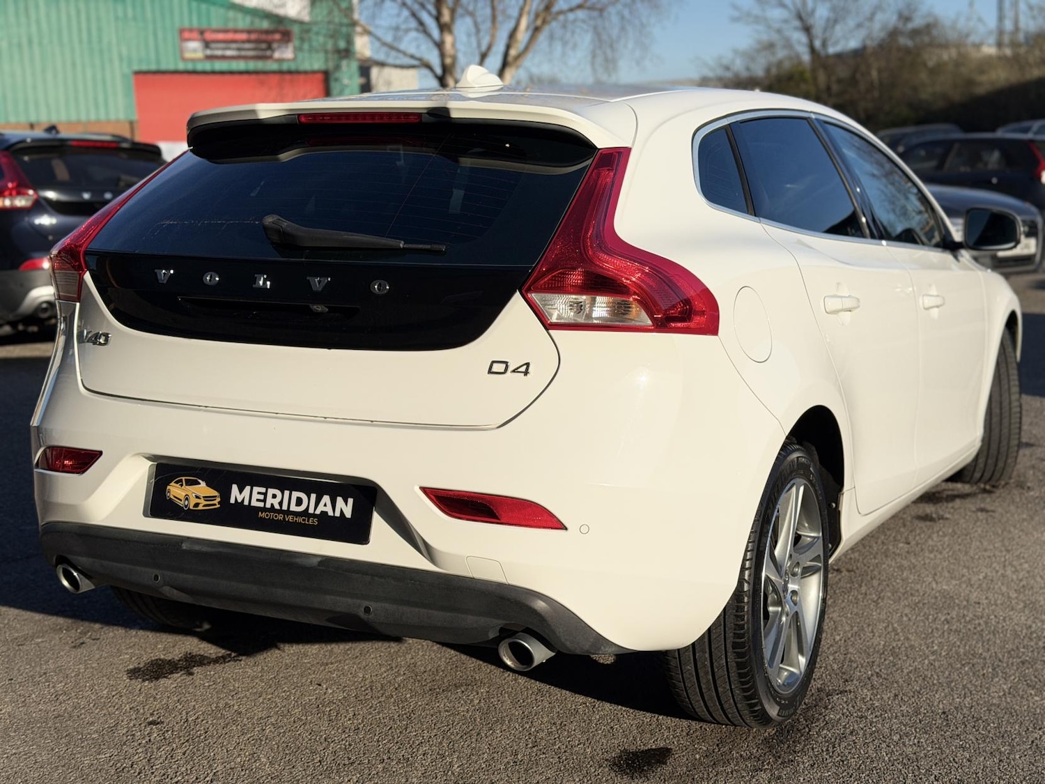 Used Volvo V40 2015 for sale - 78005586: Photo 2