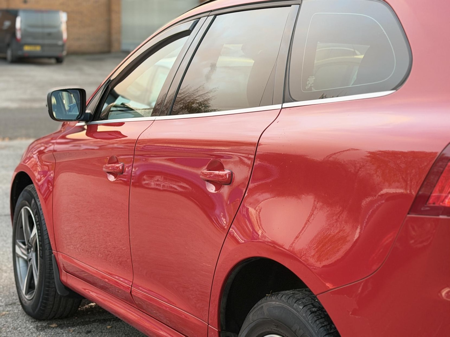 Used Volvo XC60 2015 for sale - 76606438: Photo 12