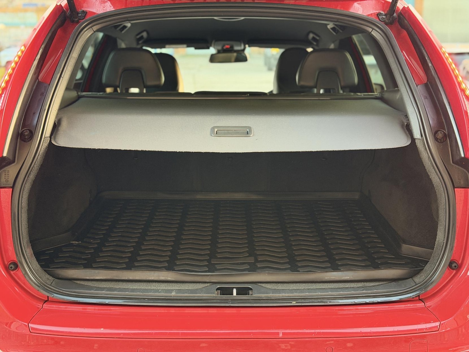 Used Volvo XC60 2015 for sale - 76606438: Photo 14