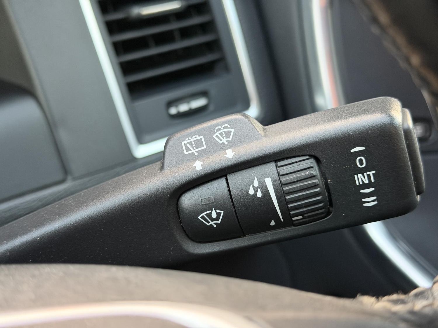 Used Volvo XC60 2015 for sale - 76606438: Photo 22