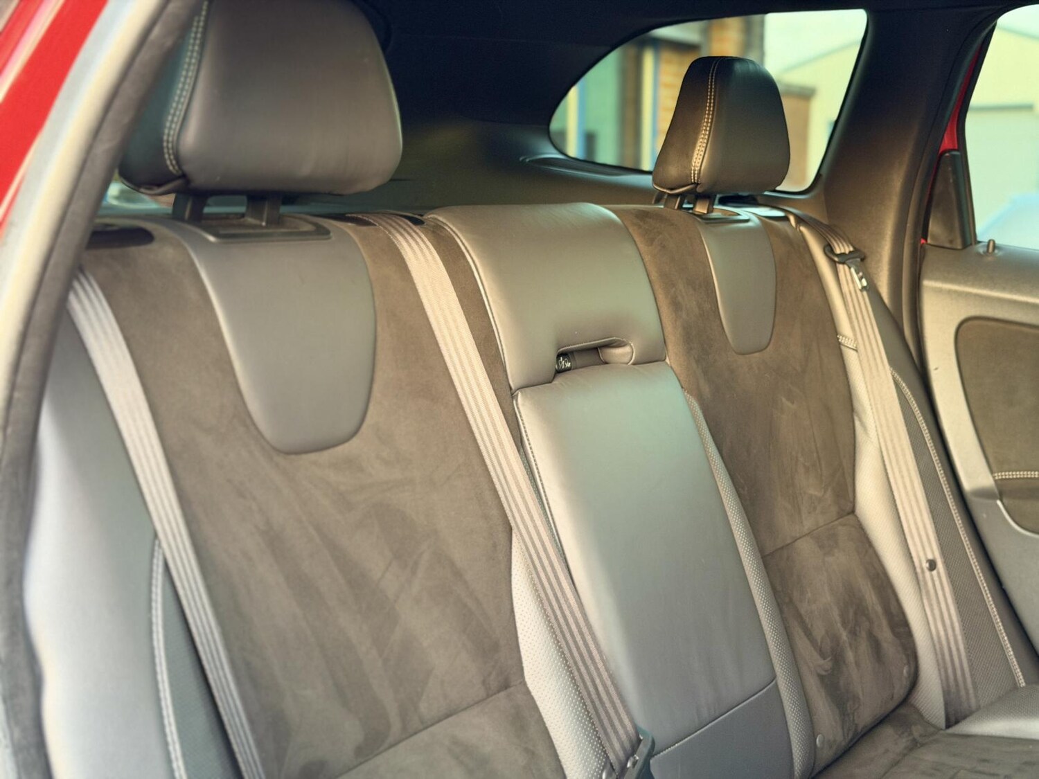 Used Volvo XC60 2015 for sale - 76606438: Photo 35