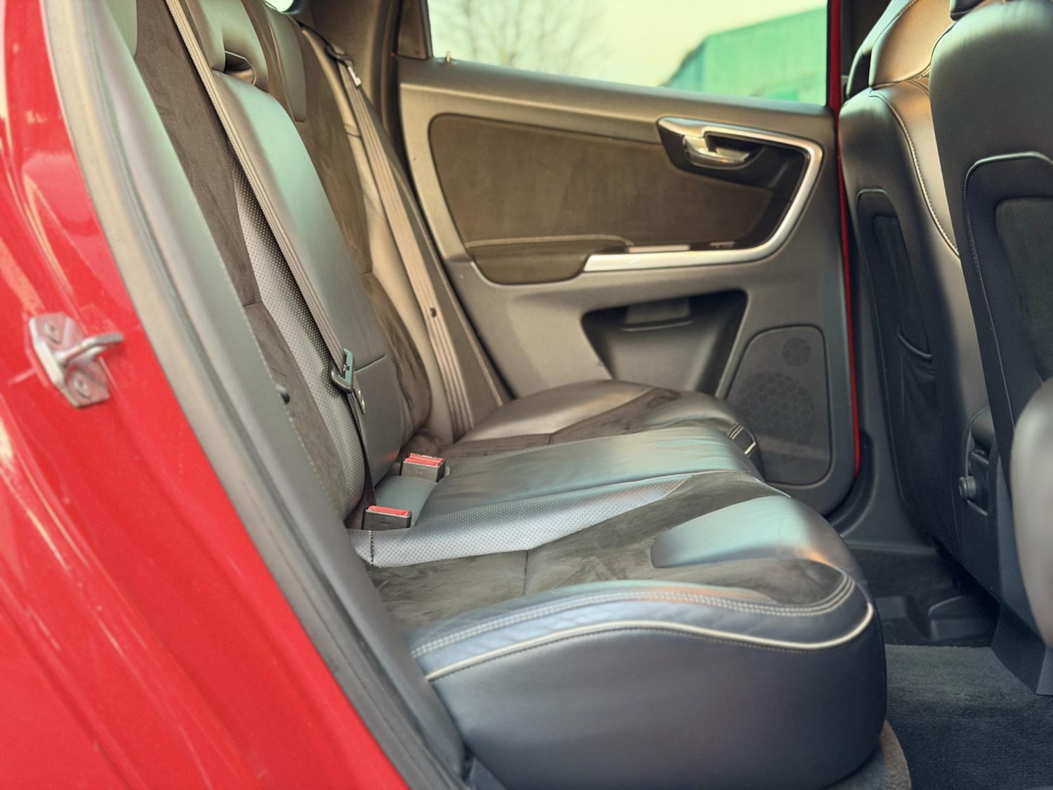 Used Volvo XC60 2015 for sale - 76606438: Photo 36