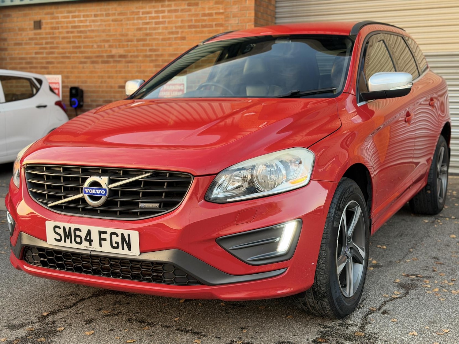 Used Volvo XC60 2015 for sale - 76606438: Photo 5