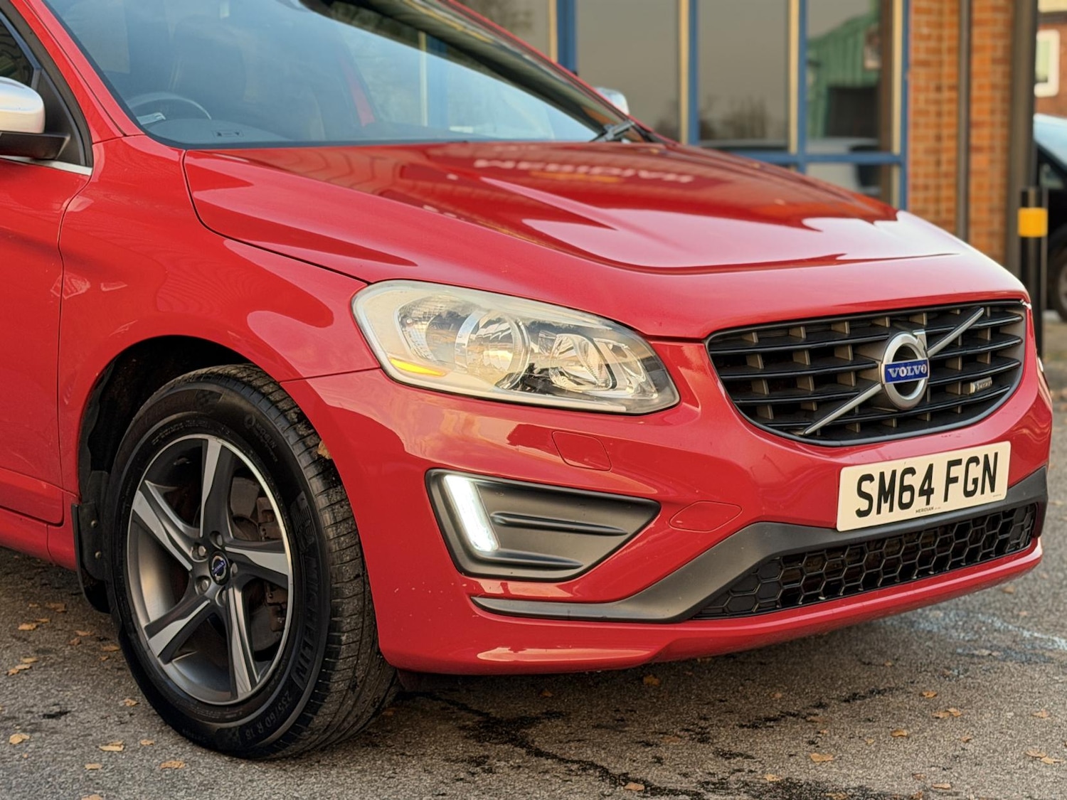 Used Volvo XC60 2015 for sale - 76606438: Photo 6