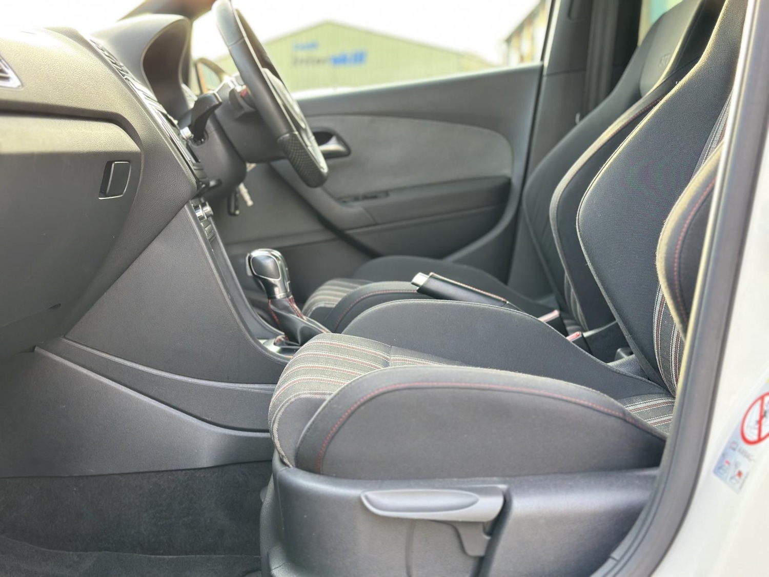 Used Volkswagen Polo 2013 for sale - 76222979: Photo 32