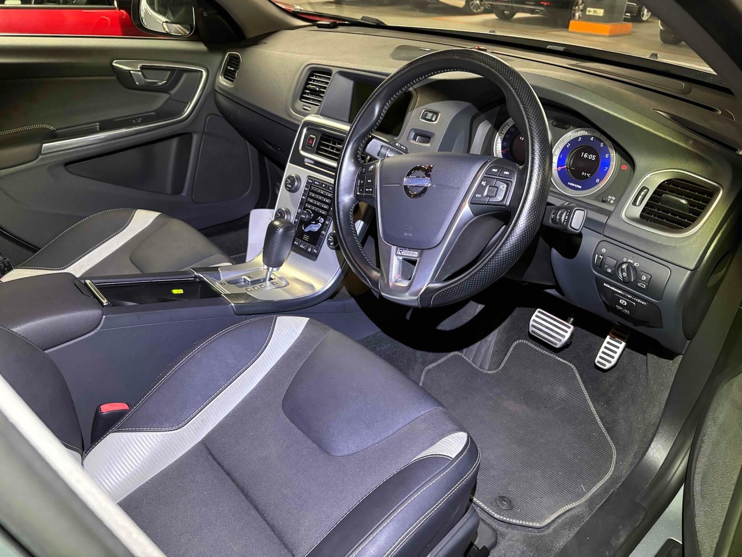 Used Volvo S60 2012 for sale - 76631061: Photo 3