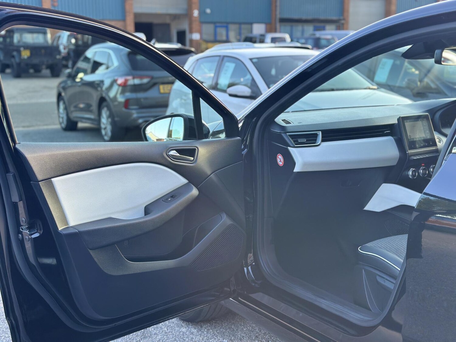 Used Renault Clio 2022 for sale - 77525276: Photo 29