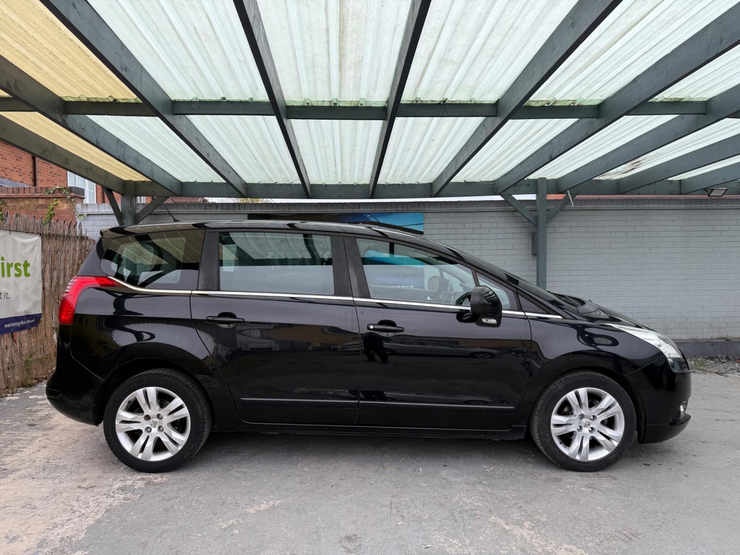 Used Peugeot 5008 2012 for sale - 76317760: Photo 10