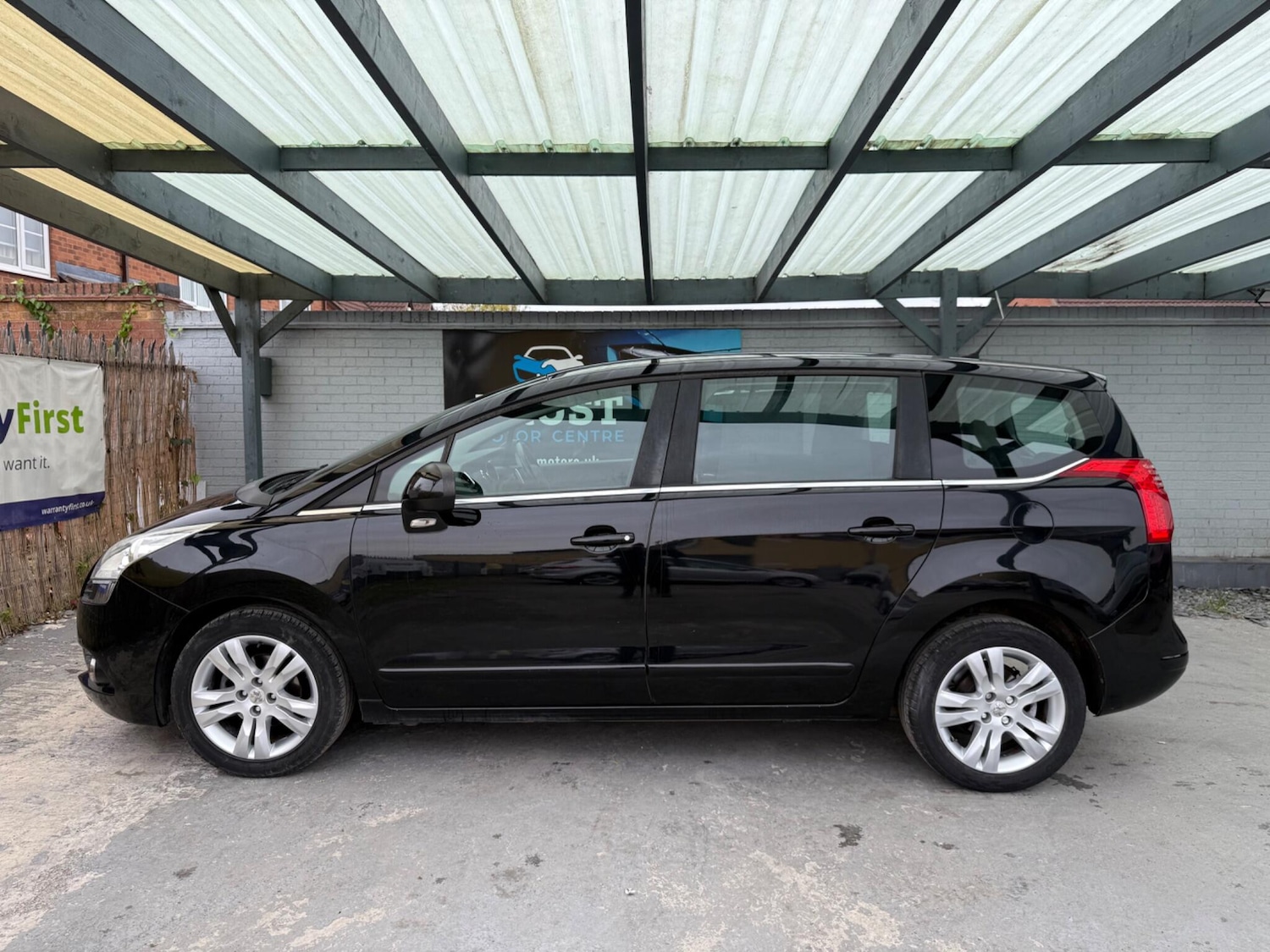 Used Peugeot 5008 2012 for sale - 76317760: Photo 11