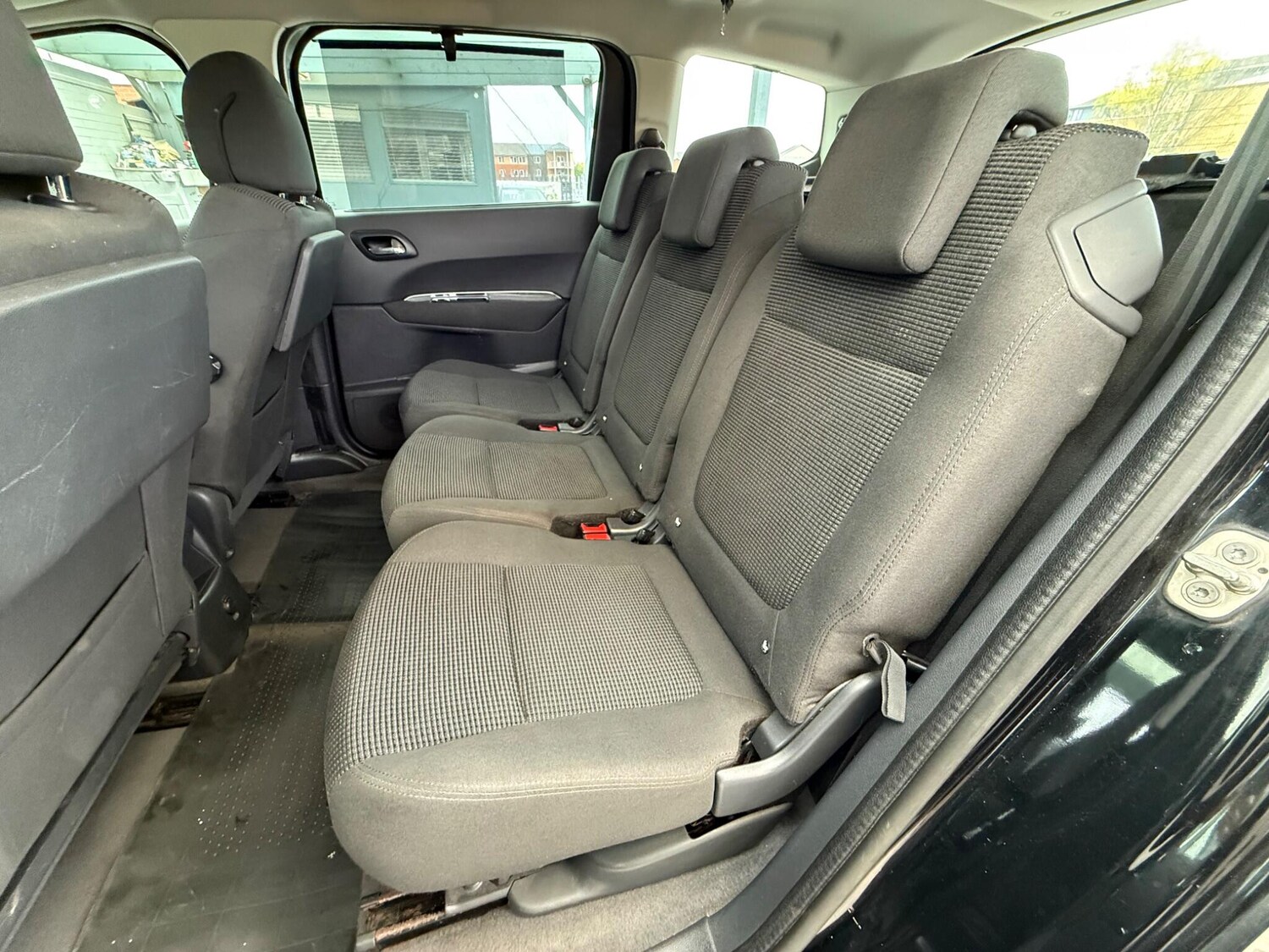 Used Peugeot 5008 2012 for sale - 76317760: Photo 22