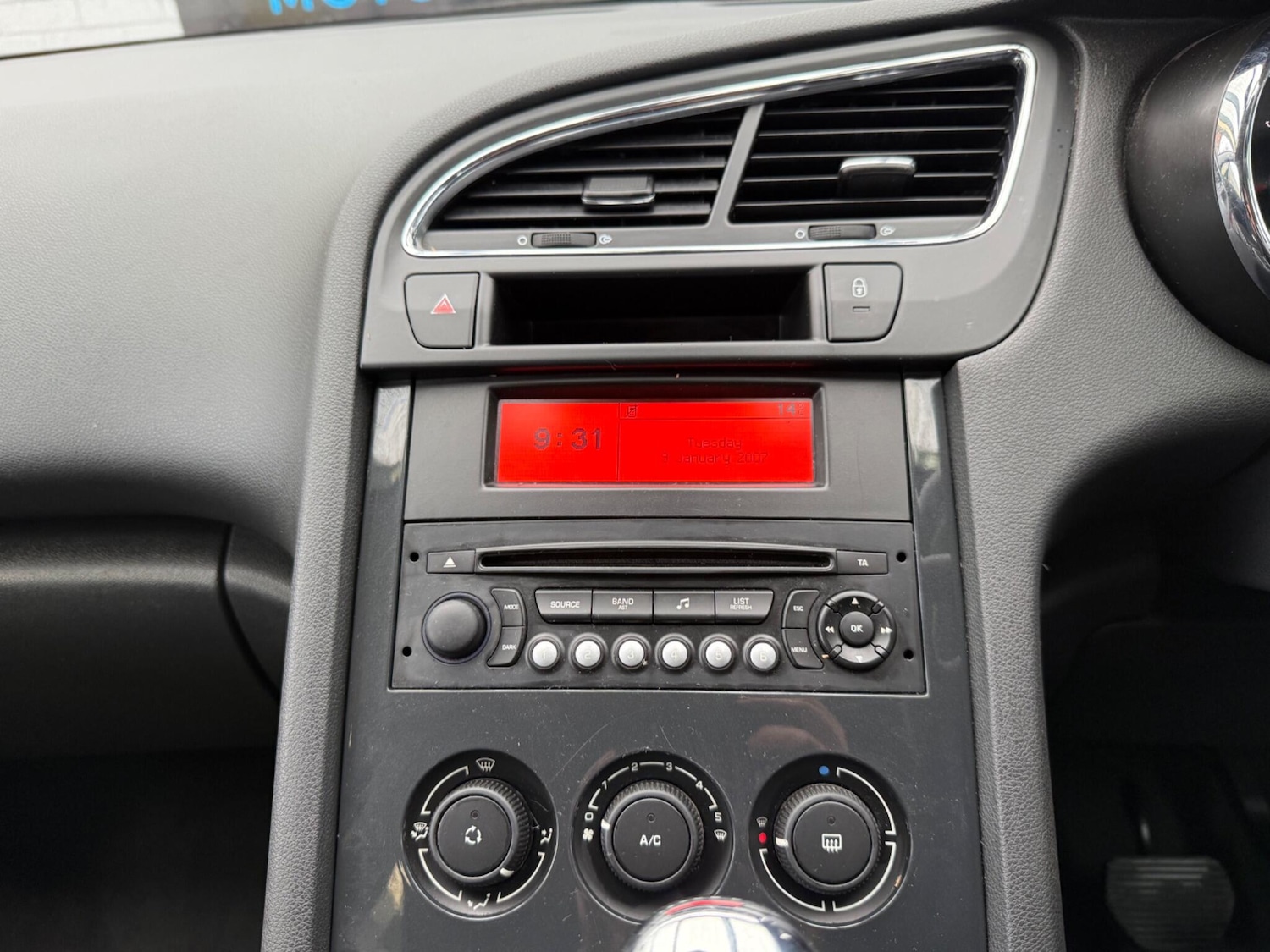 Used Peugeot 5008 2012 for sale - 76317760: Photo 30