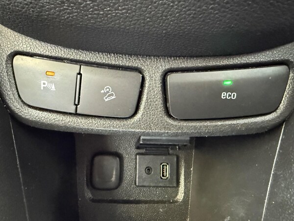Used Vauxhall Mokka 2014 for sale - 76307499: Photo 32