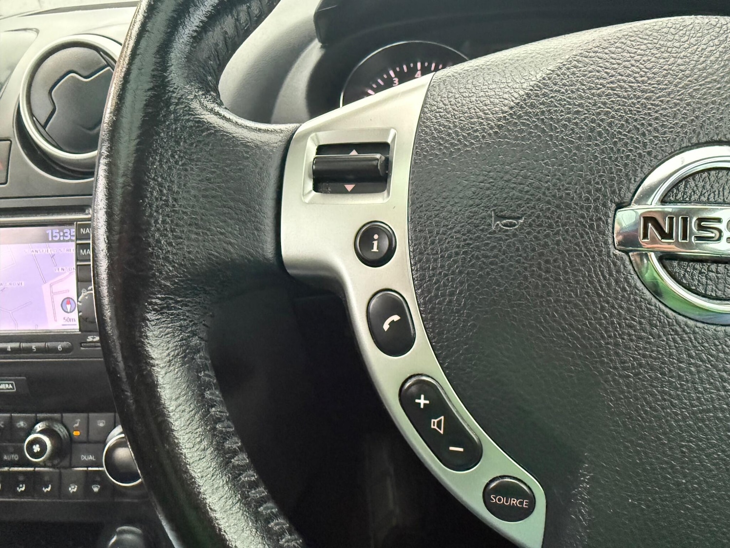 Used Nissan Qashqai 2012 for sale - 76561011: Photo 25