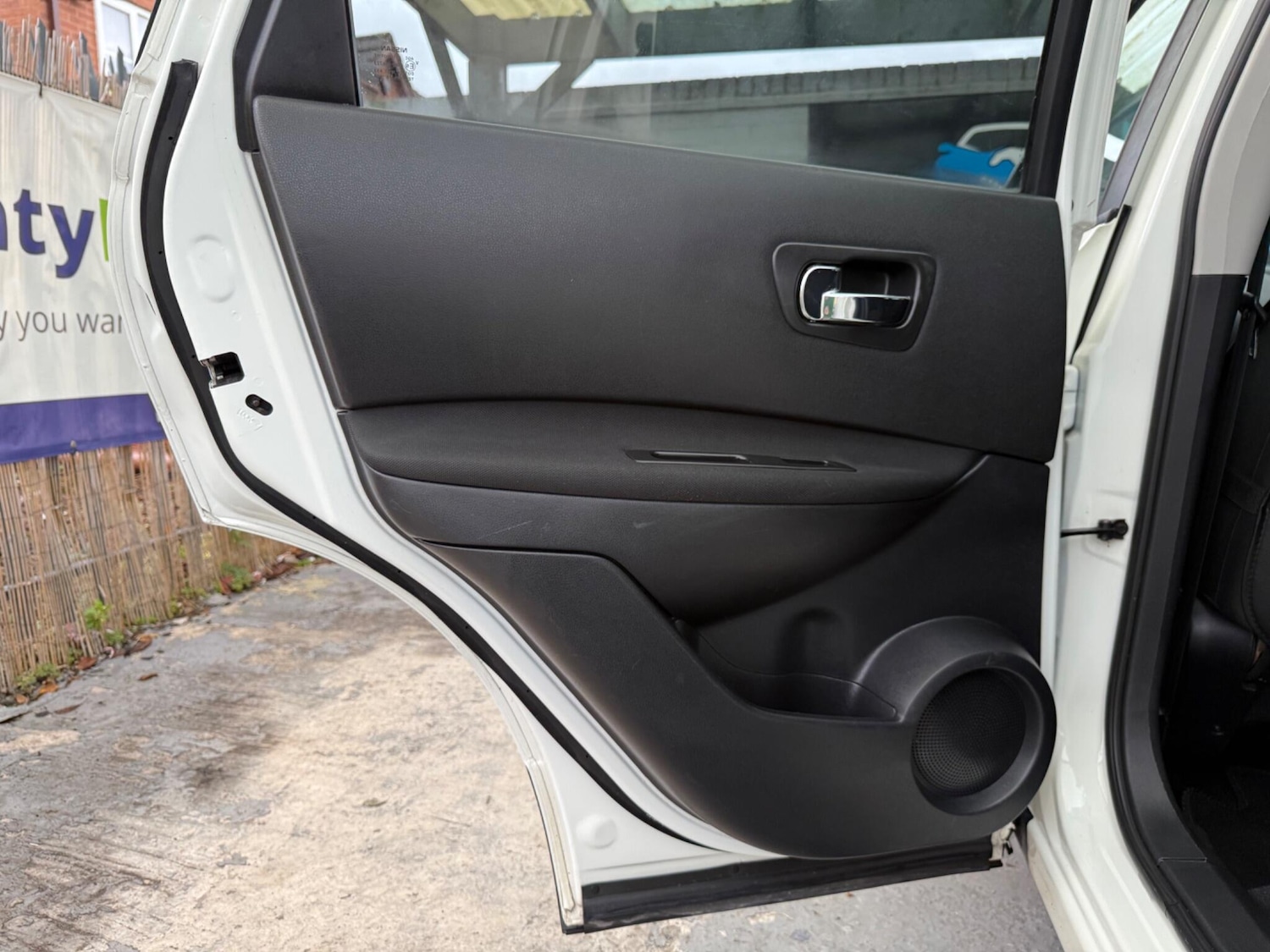 Used Nissan Qashqai 2012 for sale - 76561011: Photo 39