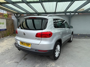 Used Volkswagen Tiguan 2014 for sale - 76294768: Photo