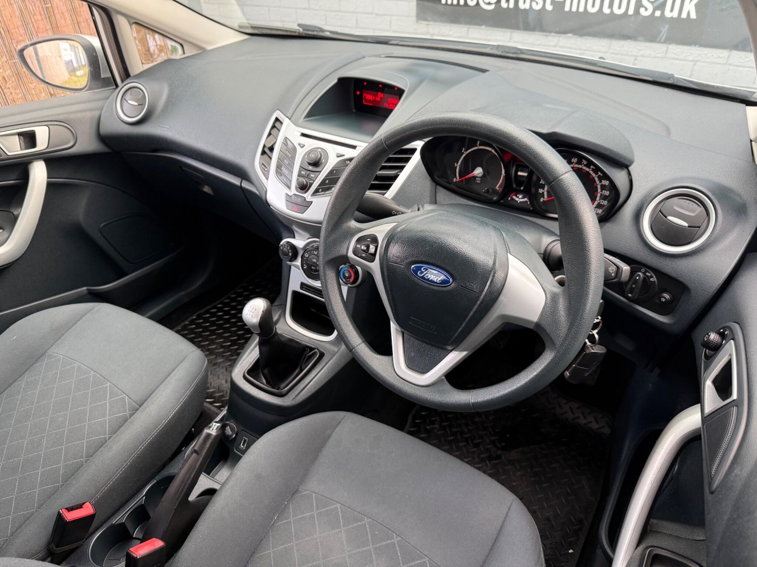 Used Ford Fiesta 2012 for sale - 76399005: Photo 19